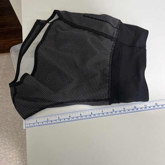 Lululemon Run Times Short Women's Size 8 Black and White Squares - Picture 12 of 13